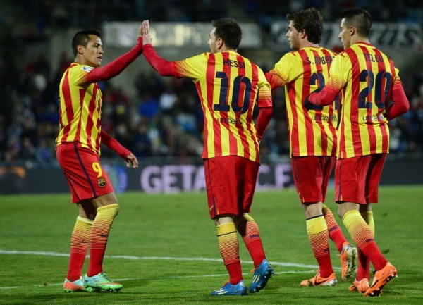 里程碑夜!沃尔夫斯堡战术微调;国王杯冲刺阶段刷纪录;震撼外界;年轻球员获得机会的简单介绍星空体育官网