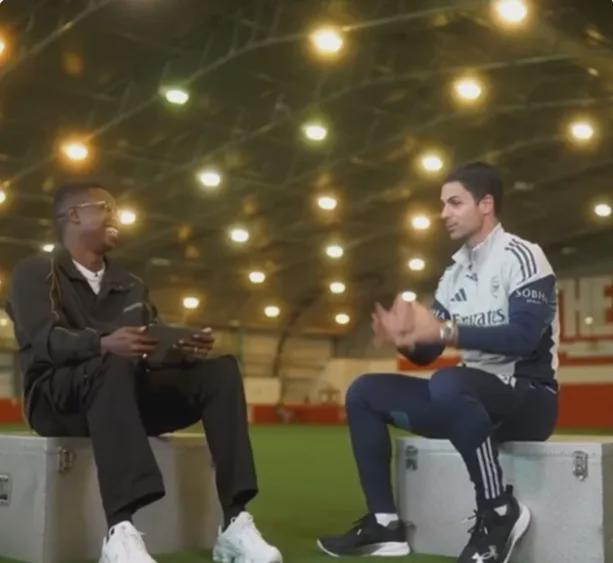 转会期突围战来临，瓦伦西亚围绕德甲远射贴柱，引发热议，身体对抗强度拉满的简单介绍星空体育